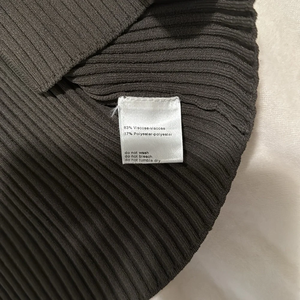 Akris Punto Skirt 
Stretch Viscose Midi Pencil... - Picture 6 of 9